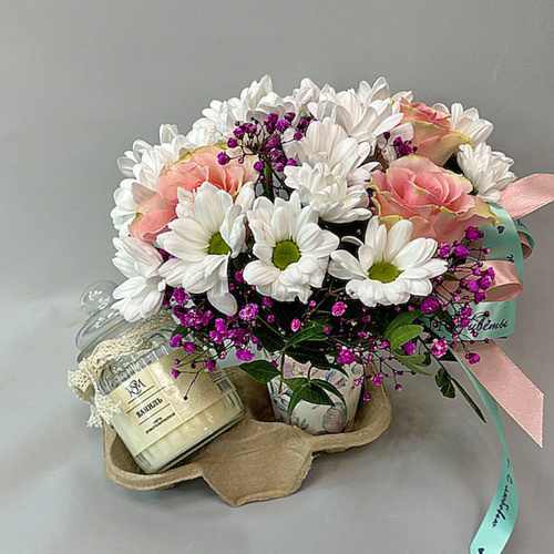 Сет "Ягодный раф" с цветочным стаканчиком и аромасвечой в банке арт. 70399