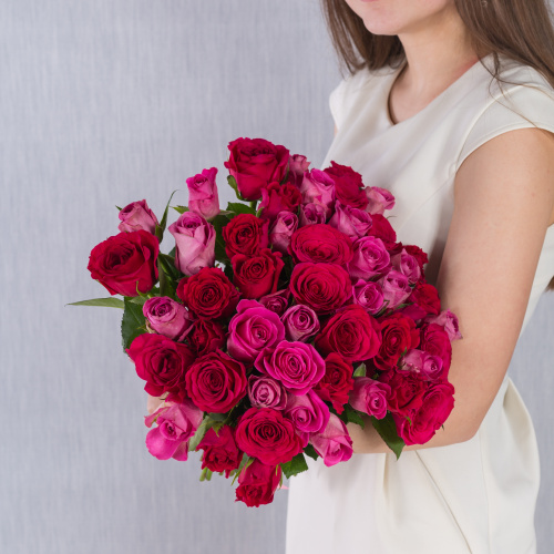 Букет из 51 Розы Кения Розовый микс арт. 7312-Р