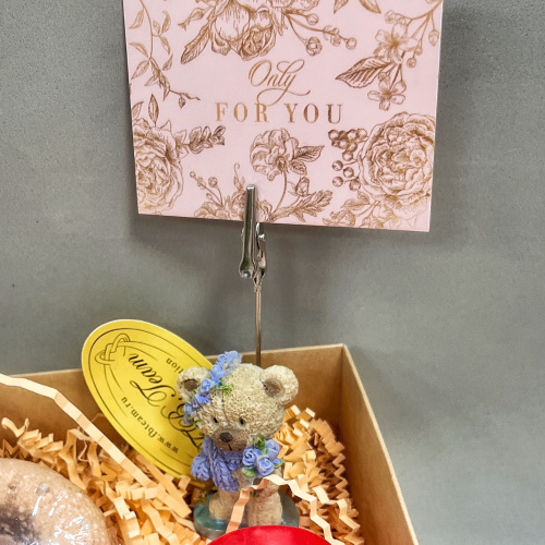 Подарочный набор "Наслаждайся" с пончиками-бомбочками для ванны, свечой и держателем для фото арт. 46448