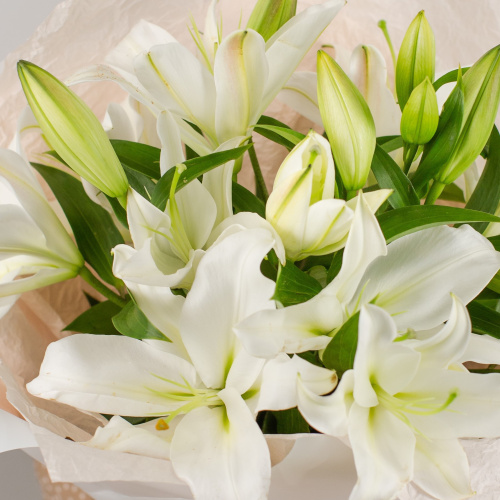 Букет из белых лилий арт. 50441