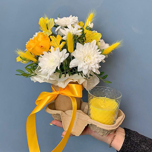 Сет "Солнечный". Набор стаканчики с цветами и аромасвечой арт. 70337